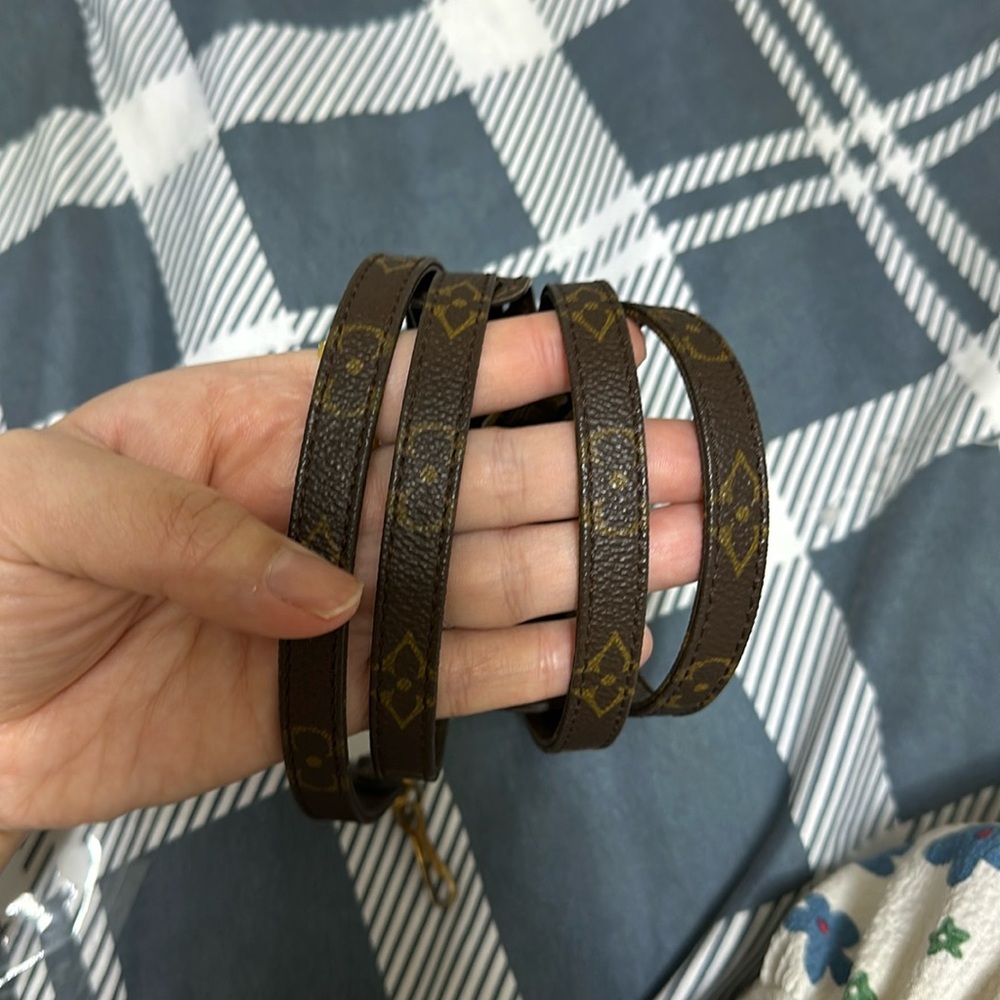 Lv strap